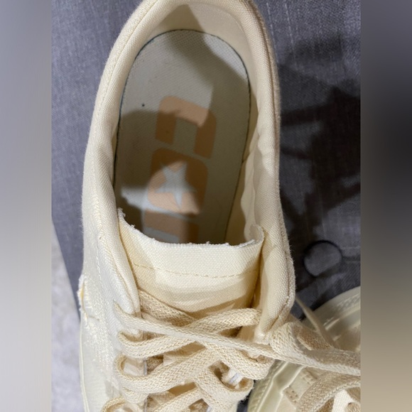 Converse Cons unisex tennis shoes, men’s size 9, women’s size 10.5, never worn - Picture 7 of 7
